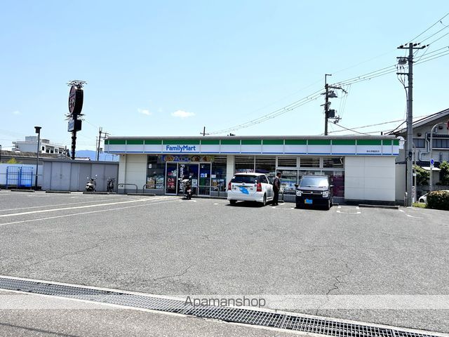 コンビニ　ファミリーマート泉佐野鶴原店（コンビニ）まで483m