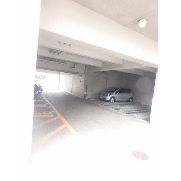 駐車場　駐車場空きございます！