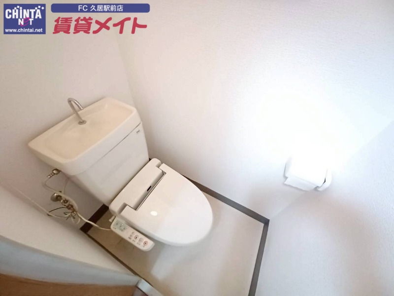 トイレ　同型タイプの写真です