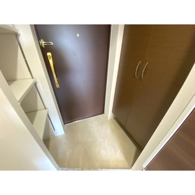 玄関　玄関はこんな感じです。