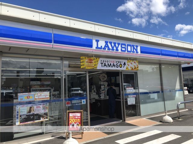 コンビニ　ローソン岡山西崎1丁目店（コンビニ）まで892m