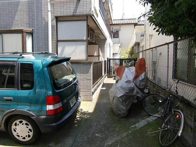 ロビー　駐輪場