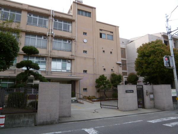 中学校　瓜破西中学校（中学校）まで990m