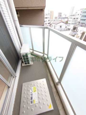 バルコニー　エスファルベプレスト東日暮里