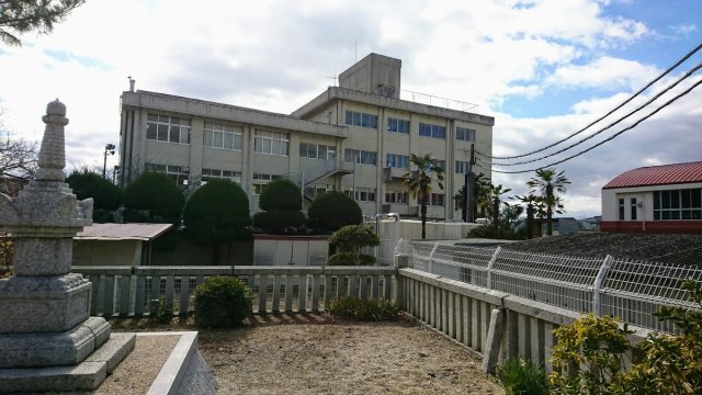 小学校　岡山市立鯉山小学校（小学校）まで200m