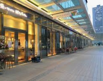 ショッピングセンター　msb　Tamachi　Shops＆Restaurants（ショッピングセンター）まで569m