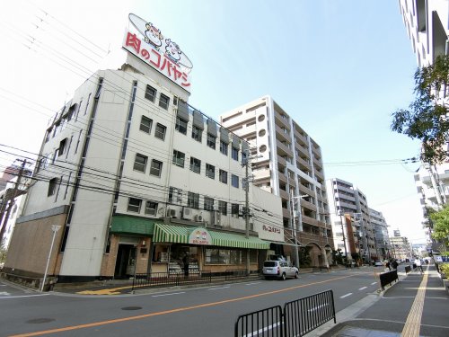 スーパー　肉のコバヤシ（スーパー）まで409m