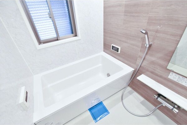 バス・シャワールーム　くじらのゼロ賃貸は＼仲介手数料0円×初期費用最安×全国対応／