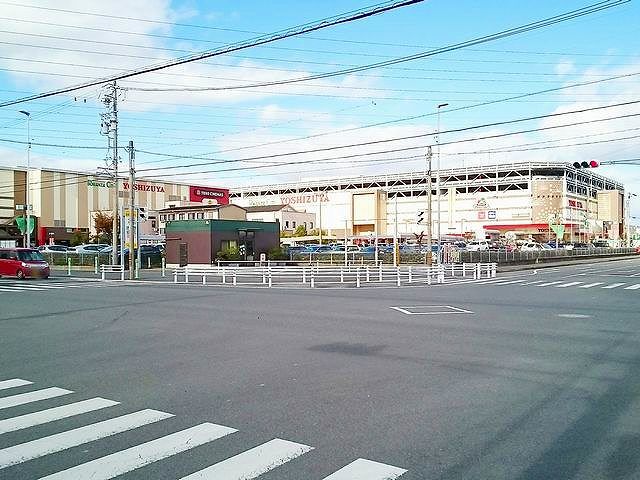 ショッピングセンター　ヨシヅヤ　津島本店（ショッピングセンター）まで900m