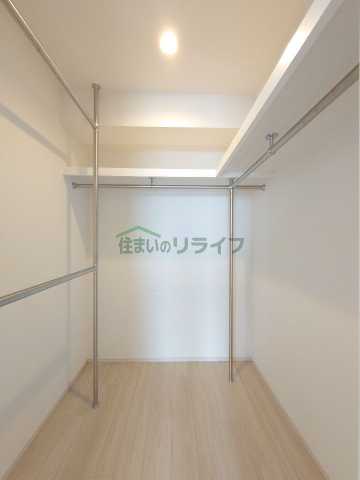 収納　別部屋参考写真となります