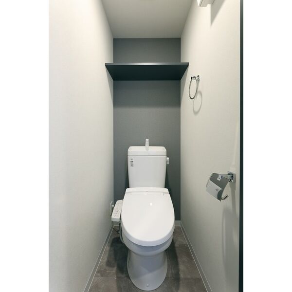 トイレ　落ち着いたトイレです