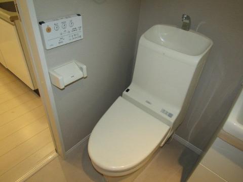 トイレ　トイレ