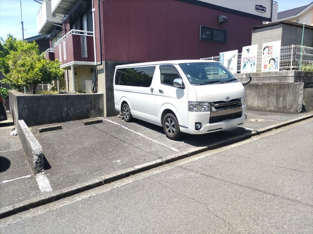 駐車場　駐車場（要空き確認）