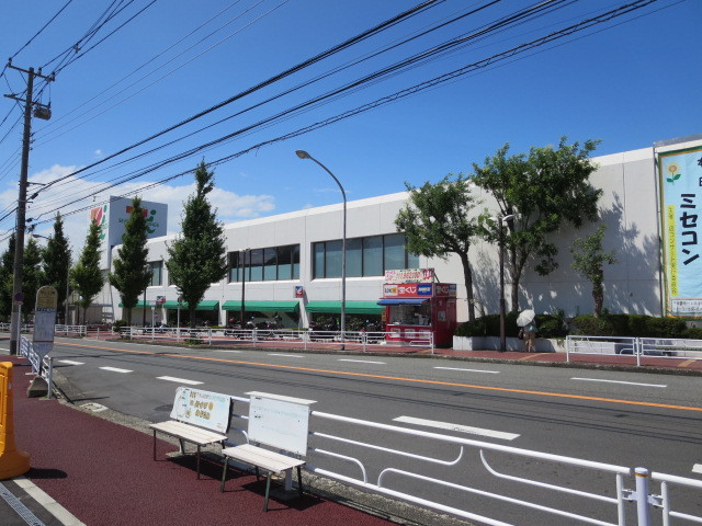 スーパー　イトーヨーカドー桂台店（スーパー）まで750m