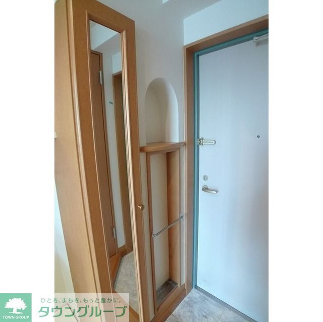 玄関　同タイプ・別部屋画像