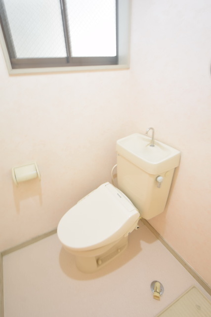 トイレ　～トイレの時間も大事なひと時～