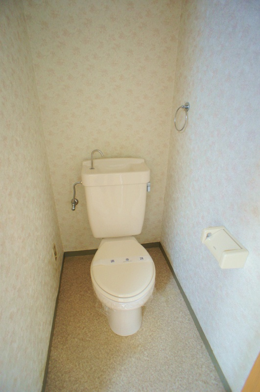 トイレ　シンプルで使いやすいトイレです