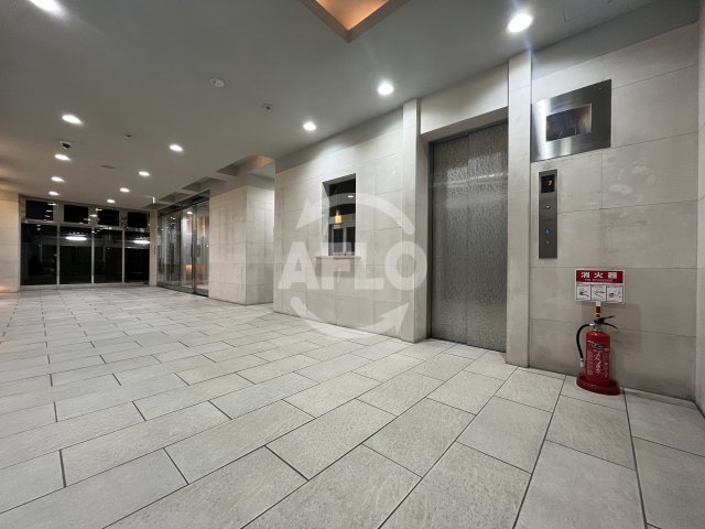 ロビー　エヴァステージ梅田WEST　ロビー