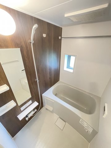 バス・シャワールーム　※同タイプの写真です