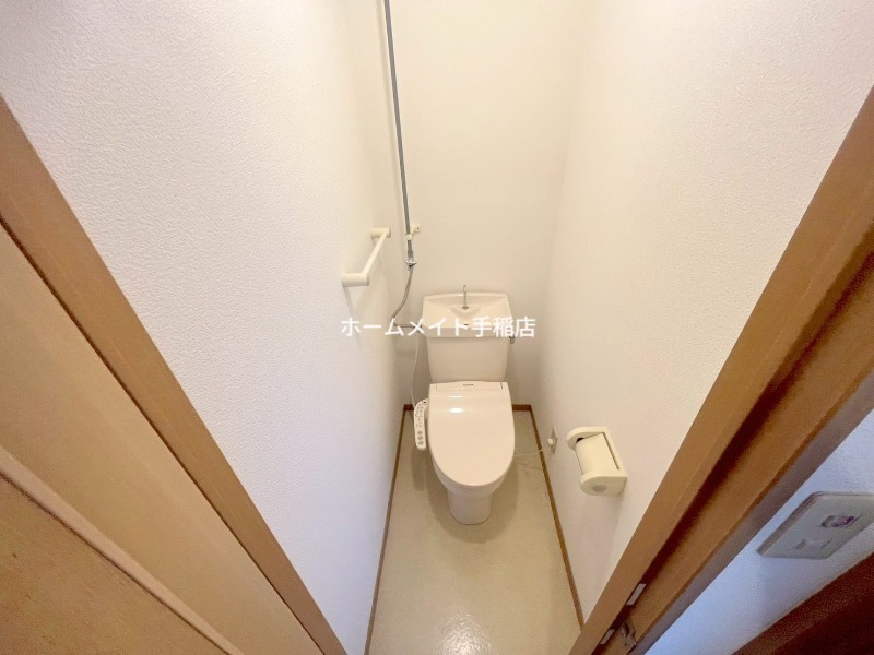 トイレ　ウォシュレット付き♪