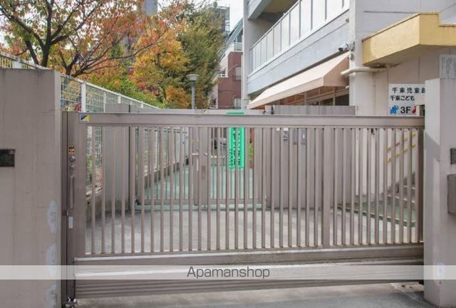 幼稚園・保育園　千束保育園（幼稚園・保育園）まで425m