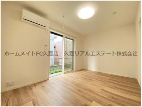 居室・リビング　同建物別号室