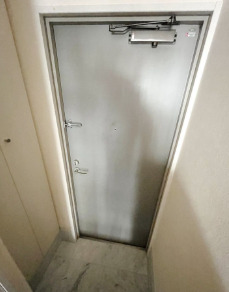 玄関　※別部屋参照