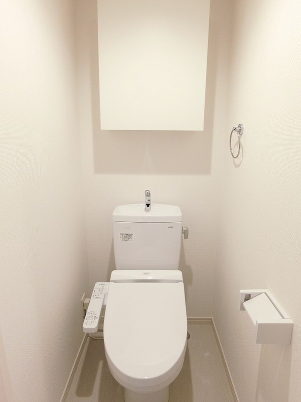 トイレ　落ち着いたトイレです