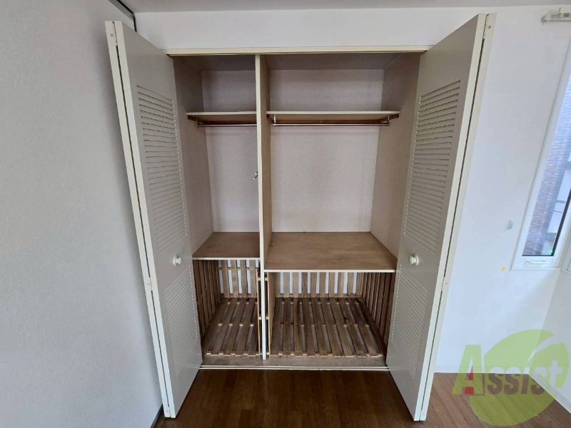 収納　収納もバッチリあるのでお部屋が片付きますよ！