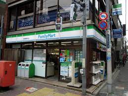コンビニ　ファミリーマート 浅草橋駅前店（コンビニ）まで484m