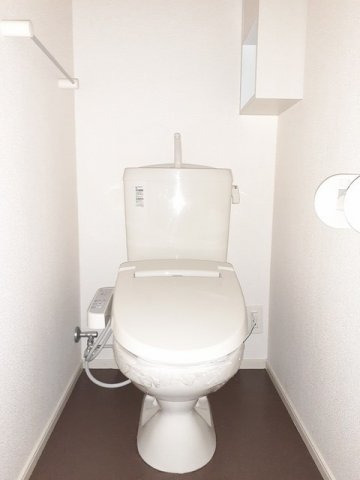 トイレ　コンパクトで使いやすいトイレです