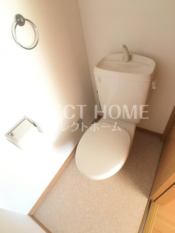 トイレ　コンパクトで使いやすいトイレです
