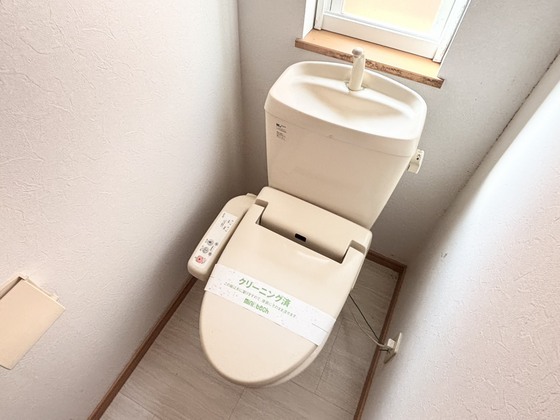 トイレ　シャワー付きトイレ