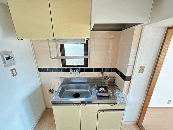 キッチン　※別部屋の写真です