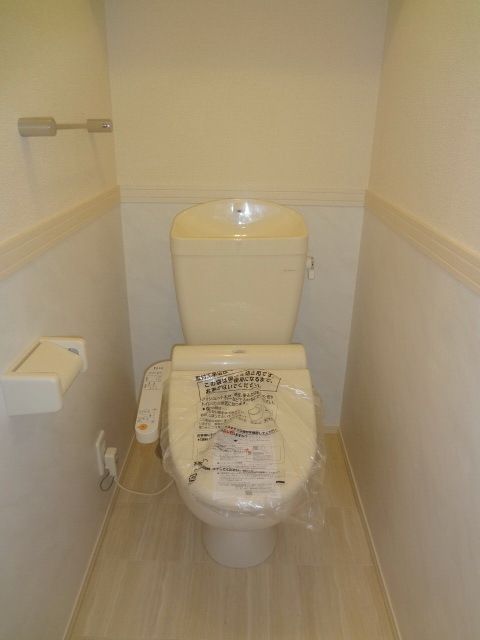 トイレ　★お部屋探しは株式会社タウンハウジング東京まで★