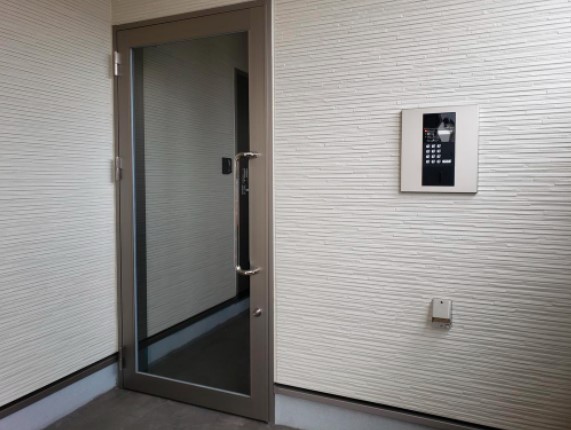 エントランス　別部屋参照写真