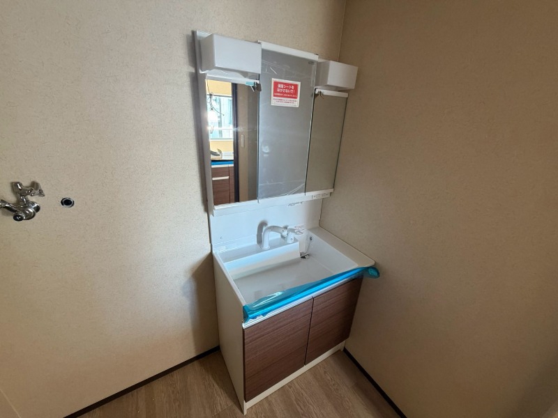 洗面設備　シャンプードレッサーで身支度もラクラクです！