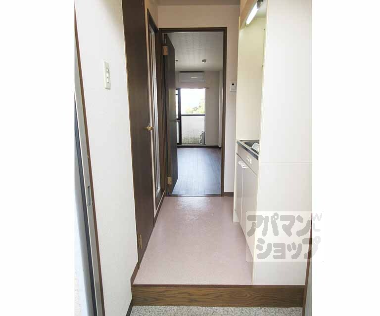 その他部屋・スペース　部屋までまっすぐ廊下・