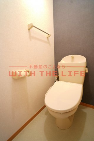 トイレ　清潔感のあるトイレです