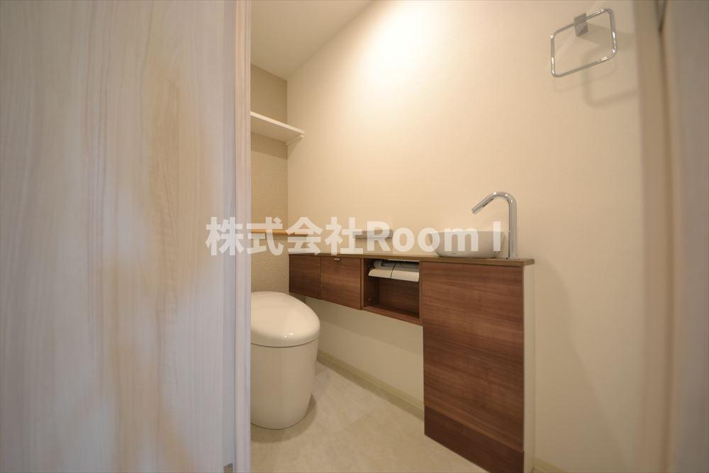 トイレ　落ち着いたトイレです