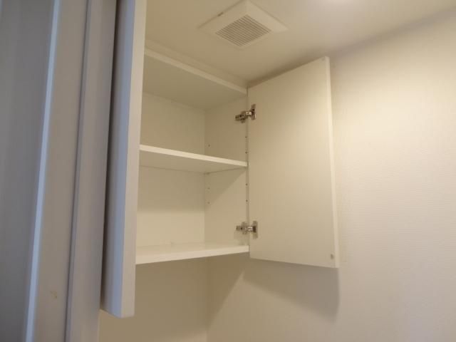 収納　★トイレ上棚★