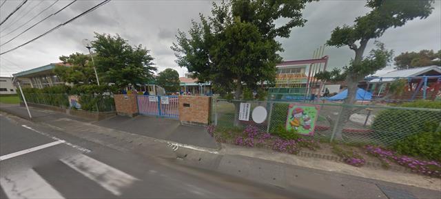 幼稚園・保育園　中幼稚園（幼稚園・保育園）まで3555m