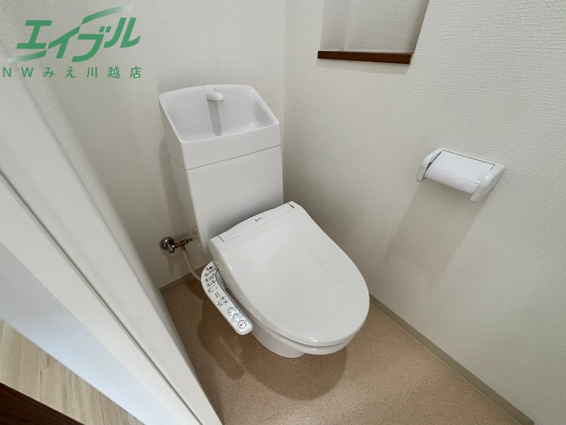 トイレ　同型参考写真