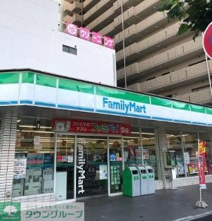 コンビニ　ファミリーマート鶴舞店（コンビニ）まで290m