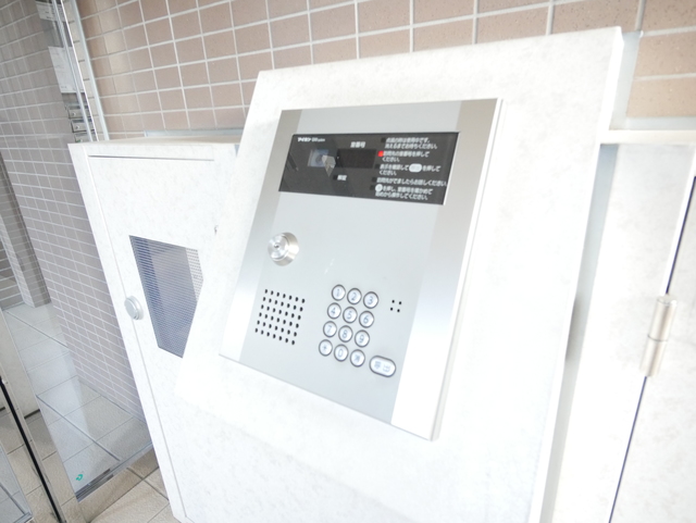 エントランス　★オートロックの写真です★
