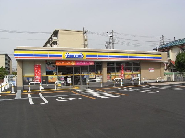 コンビニ　ミニストップ 岐阜加納上本町店（コンビニ）まで468m