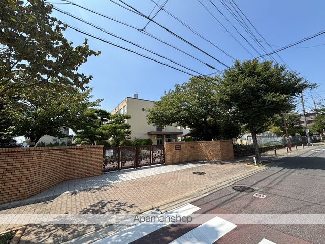 小学校　稲葉地小学校トワイライトスクール（小学校）まで218m