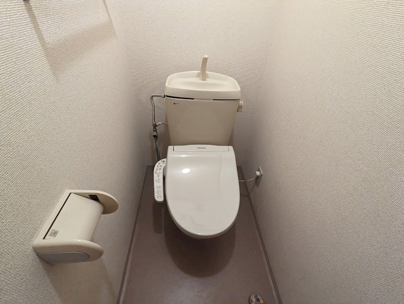 トイレ　現況優先
