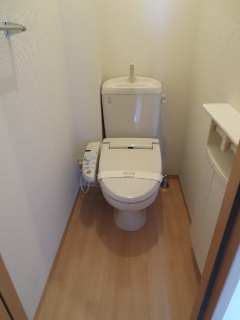 トイレ　別の部屋の写真です