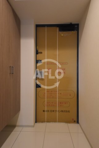 玄関　リビオメゾン西天満　玄関